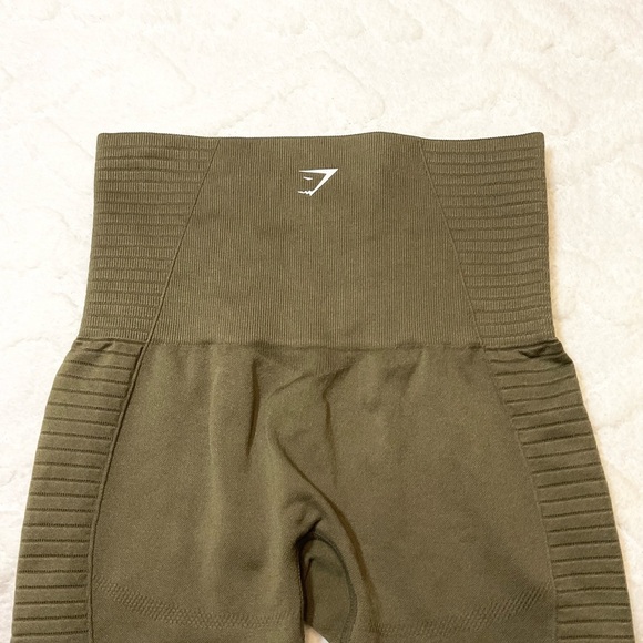 Gymshark Energy Seamless Olive Green Leggings size small - Picture 3 of 5